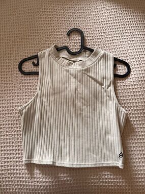 PTULA Ivory Ribbed crop top Size M